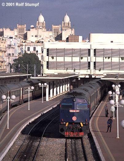 {short description of image}