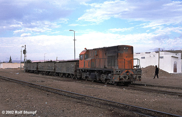 {short description of image}